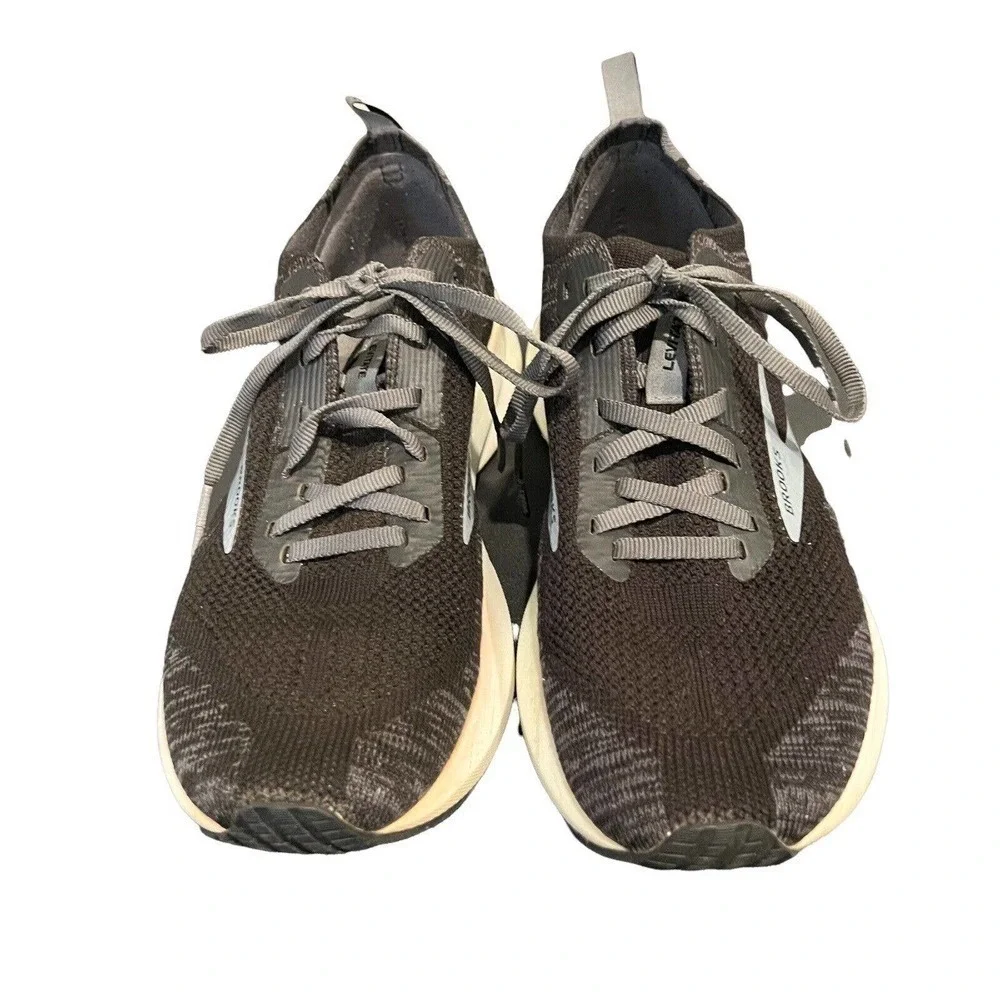 Brooks Womens Levitate 4 1203351B012 Black Running Shoes Sneakers Size 9B